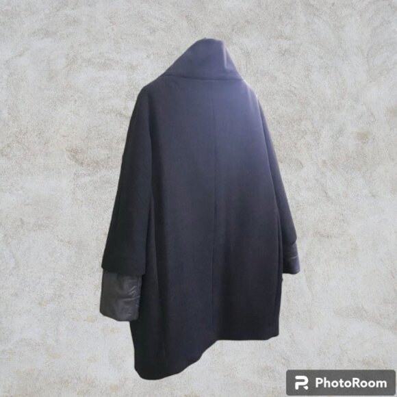 Gorgeous Nikki Jones 2 in 1 High Collar Gray Coat with Peuter Puffer Vest. - Picture 6 of 13